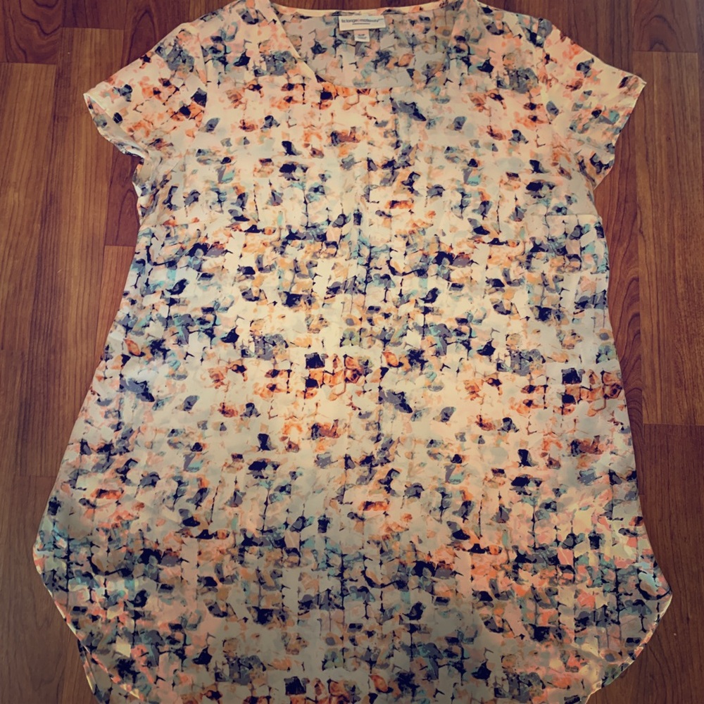 Geometric maternity top